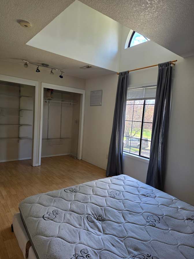JoAnn's room