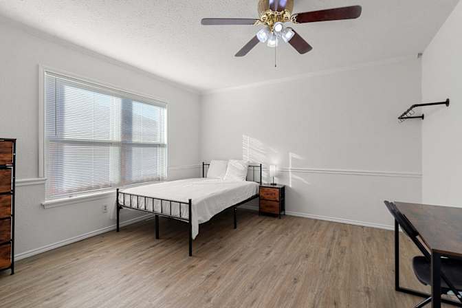 PadSplit's room