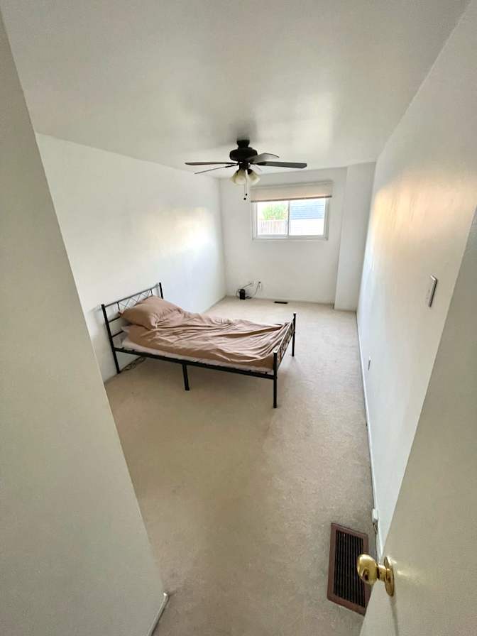 Janel's room