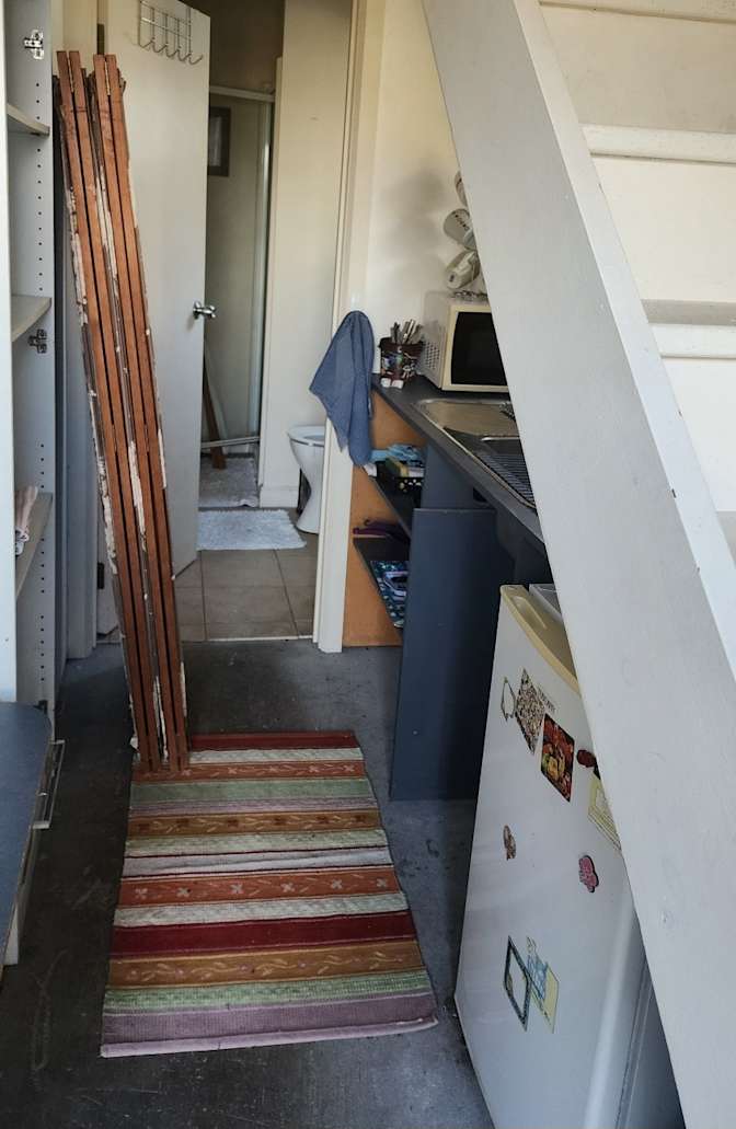 Vee Walker's room