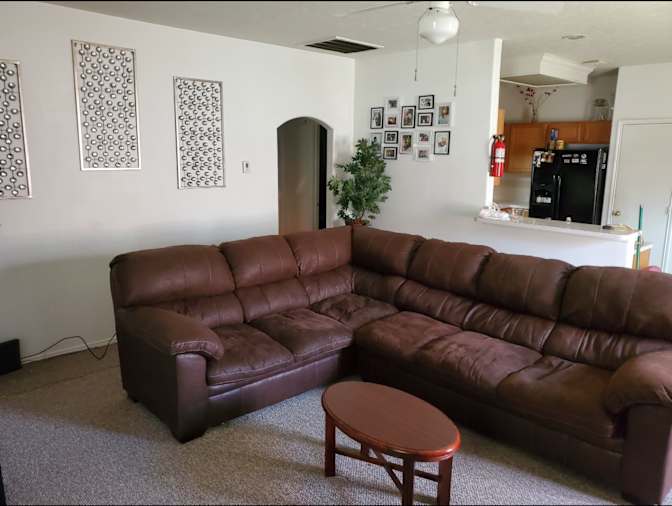 Aye's room