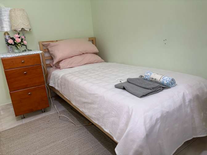 Kelly's room