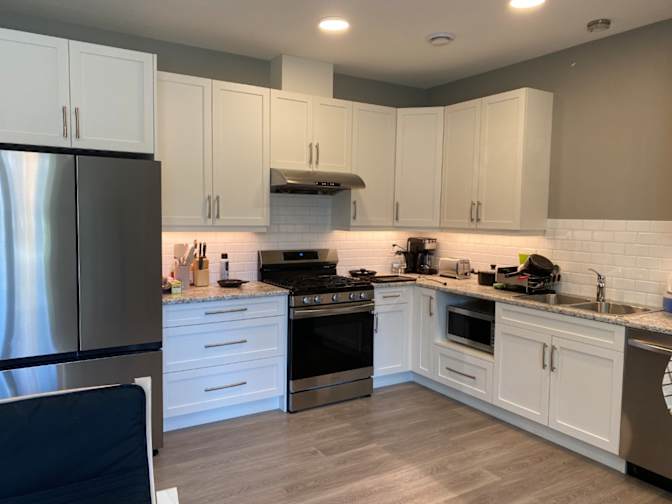 Remax Rentals's room