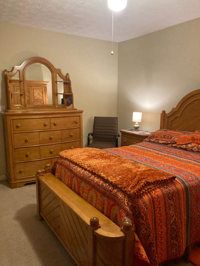 Linda's room