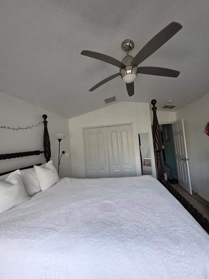 Jennifer's room