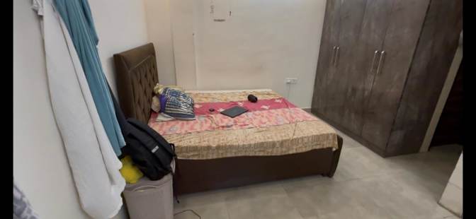 Isha's room