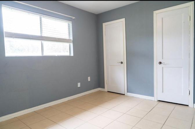Anna's room