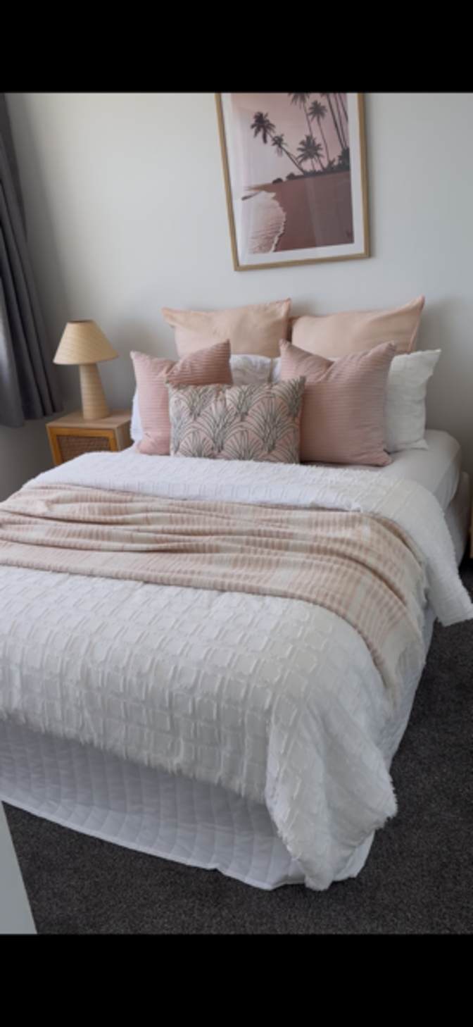 Louis's room