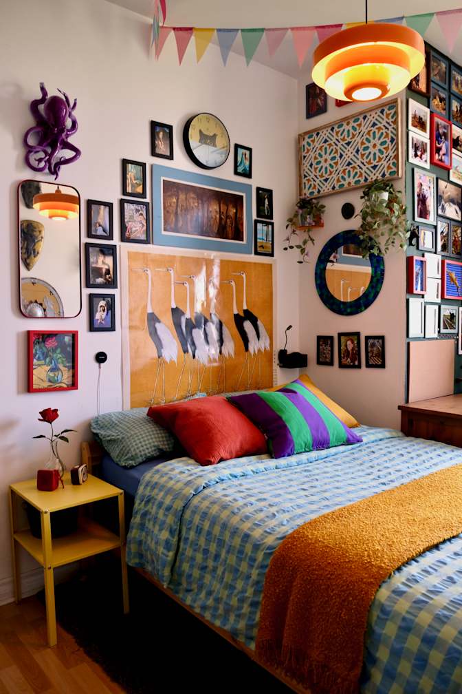 Abir's room
