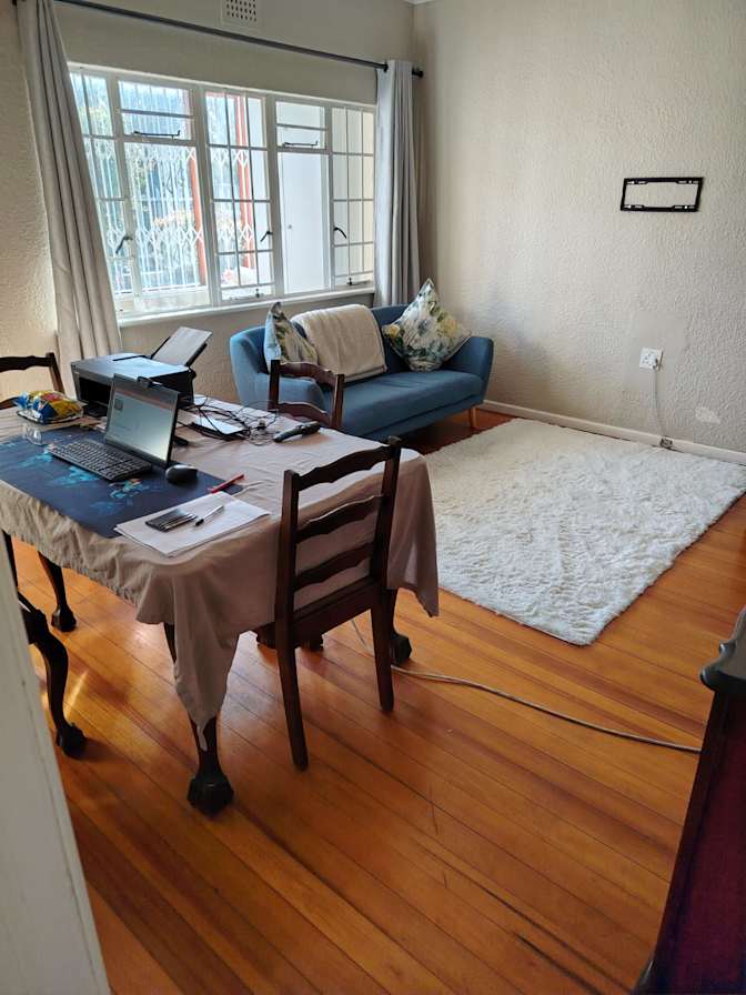 Lee's room