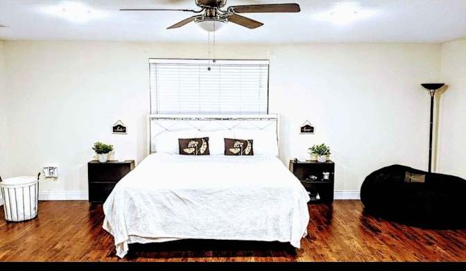 Franco's room
