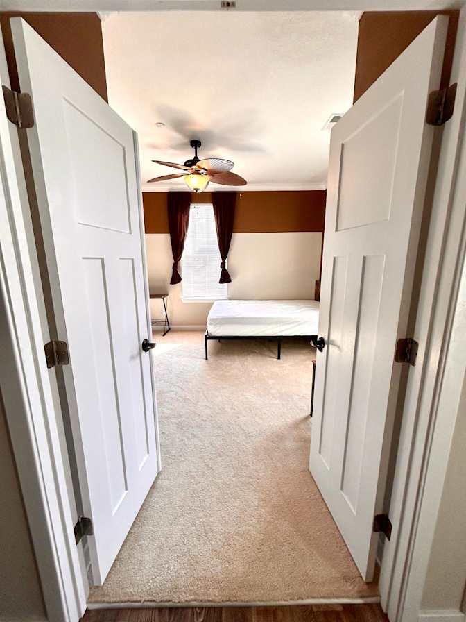 Nancy E's room