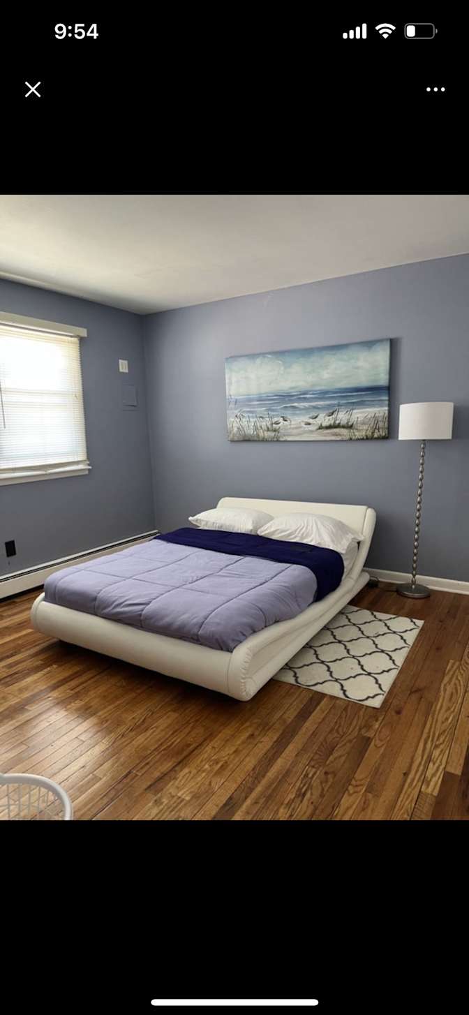 Room FOR RENT's room