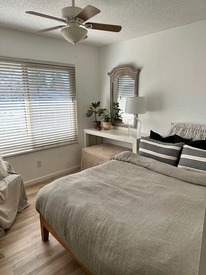 Jennifer's room