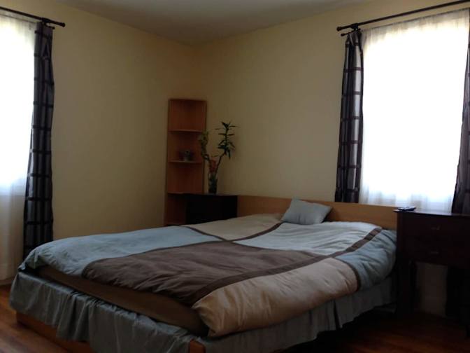 leo's room