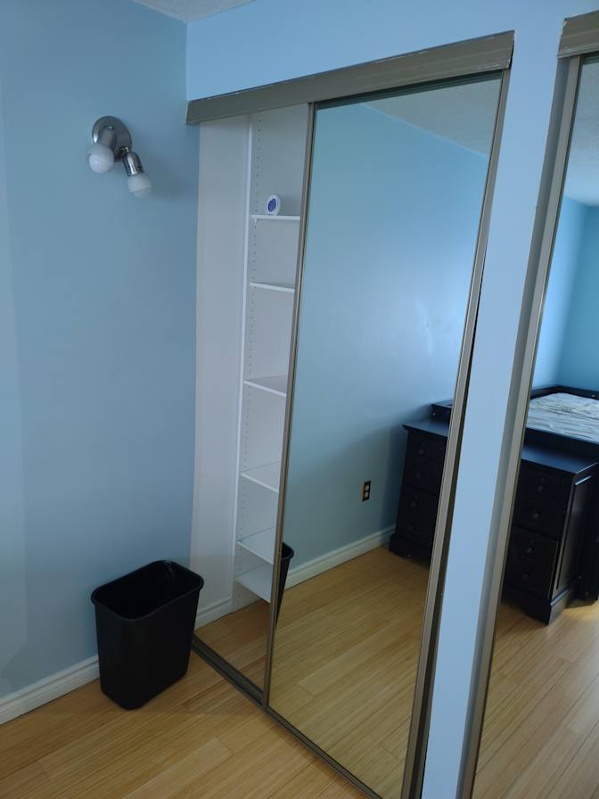 alexis and Nawal's room