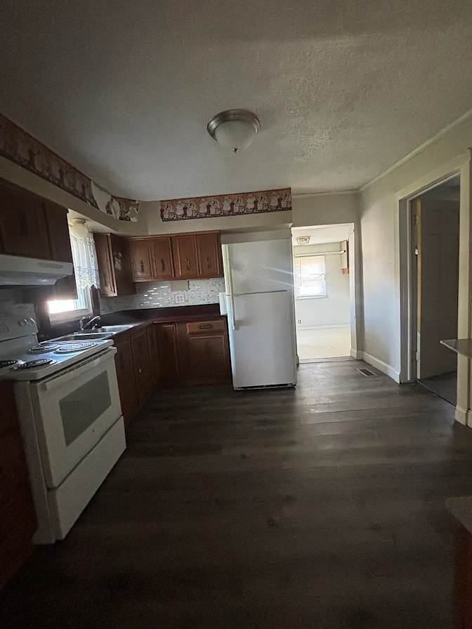 Yolanda Perkins's room