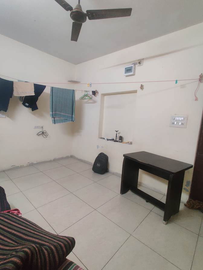 Chyavan Joshi's room