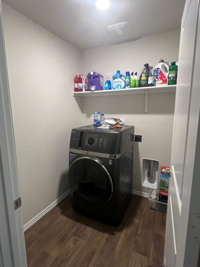 Erick's room