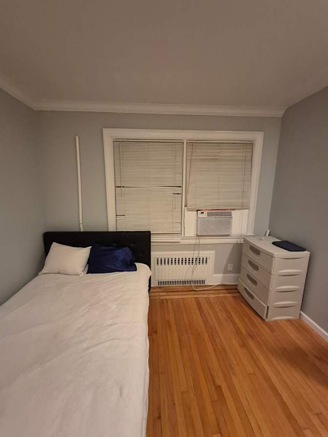 Felicia's room