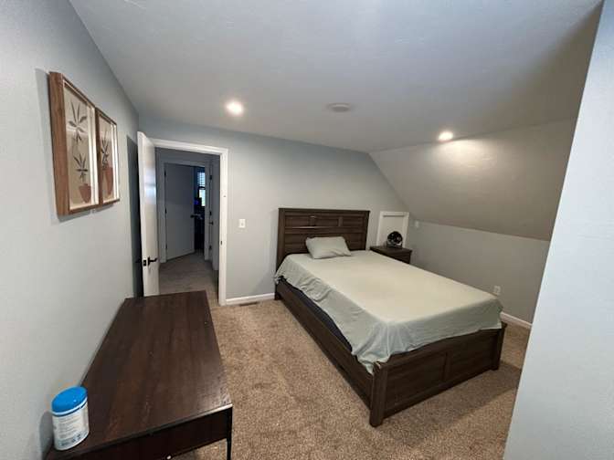 Harish's room