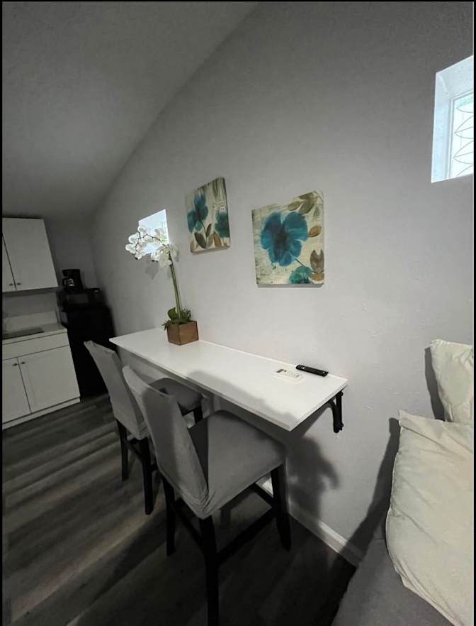 Alicia's room