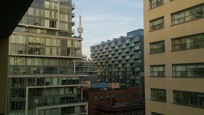 Bathurst-King Wellinton Place West Queen West Fort York Liberty Village's room