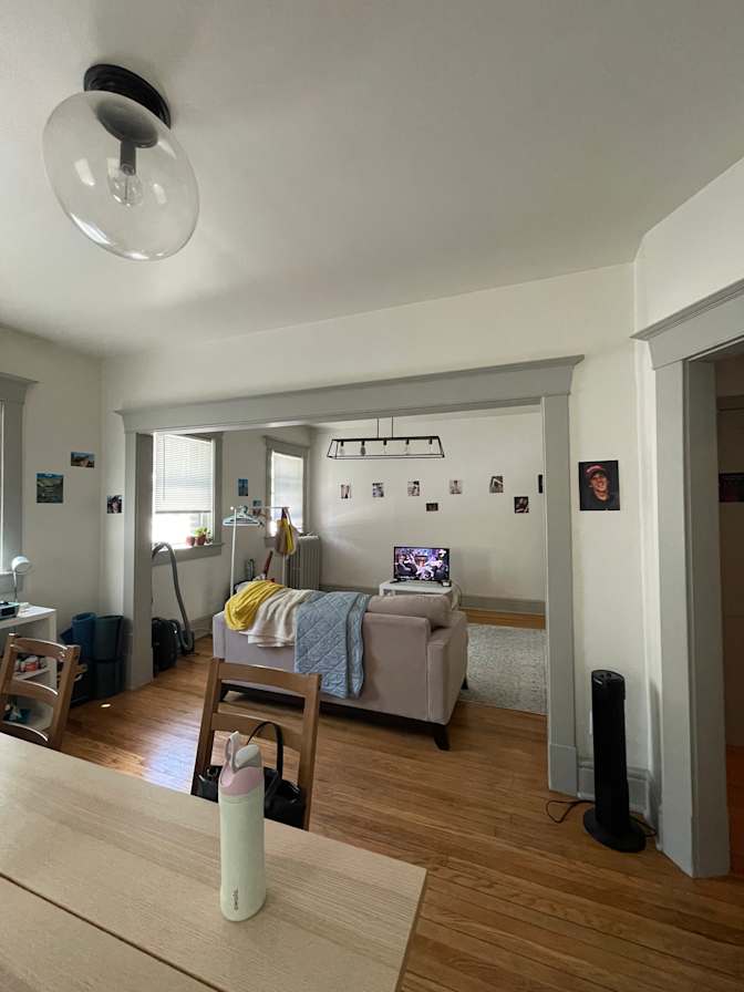 Essie's room