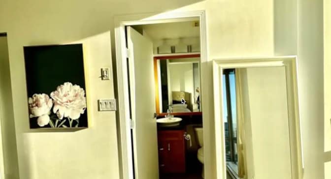 Van House's room