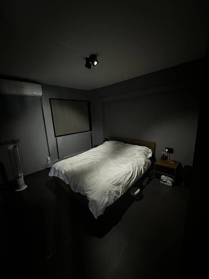 joven's room