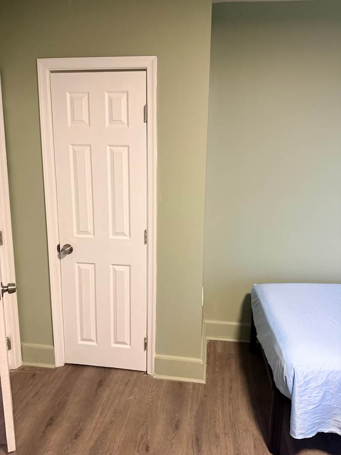 Kelly's room
