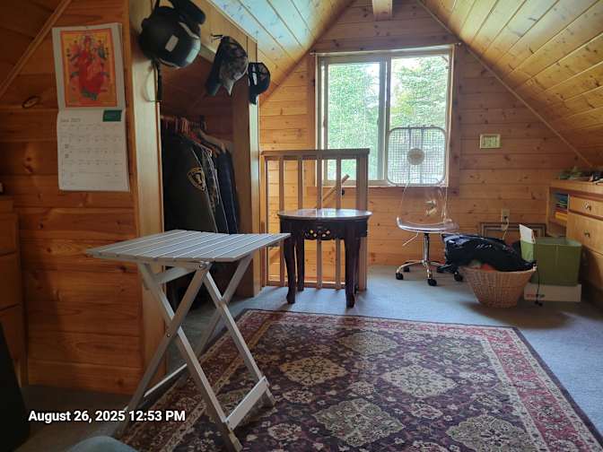 Kyle Thomas Lowe's room