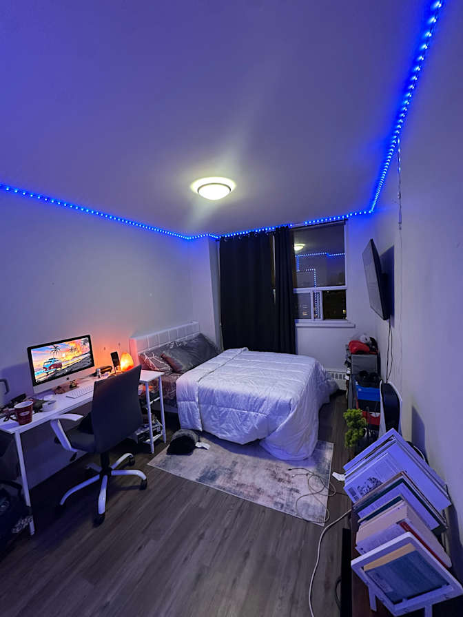 Nathaly's room