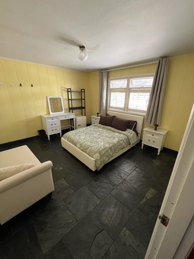 Kalona's room