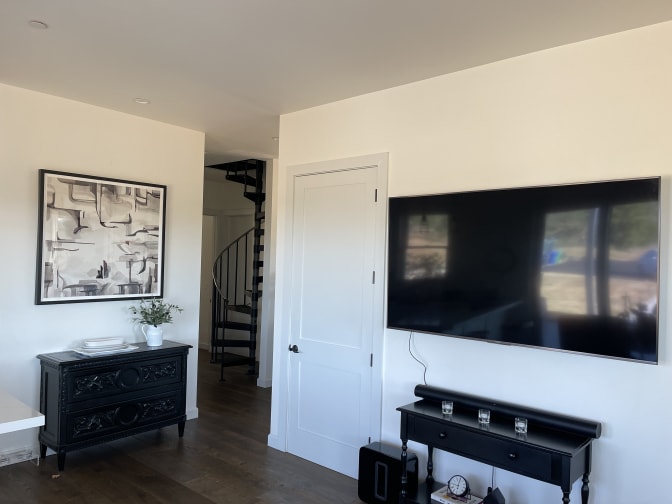 Eric's room