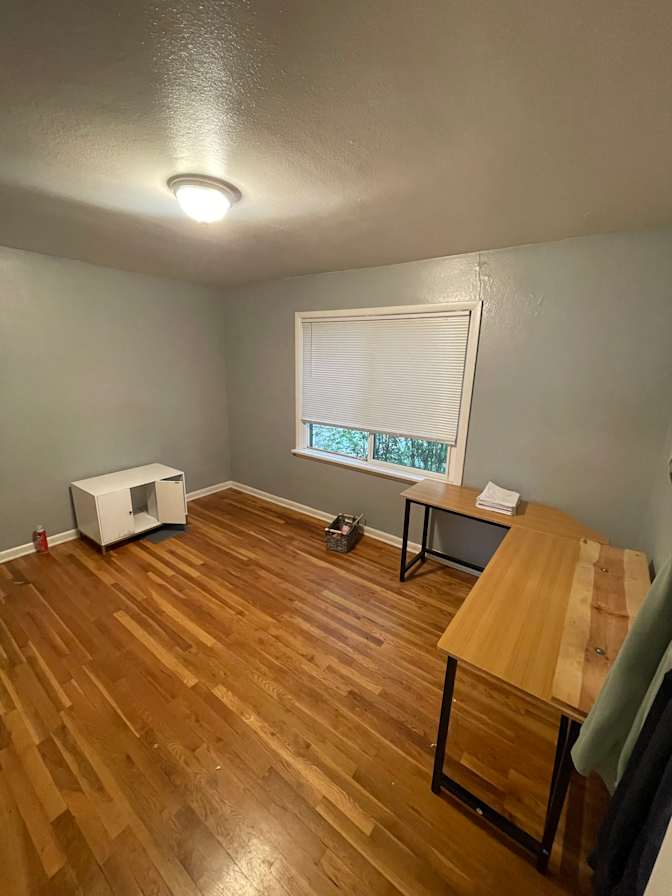 Ryan Moore's room