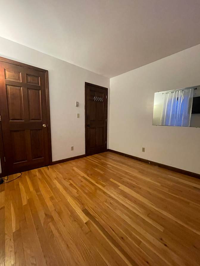 Raam's room