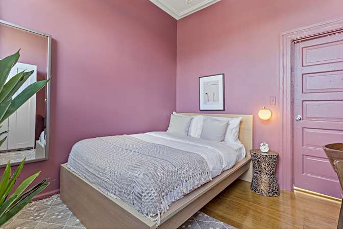 Sam June's room