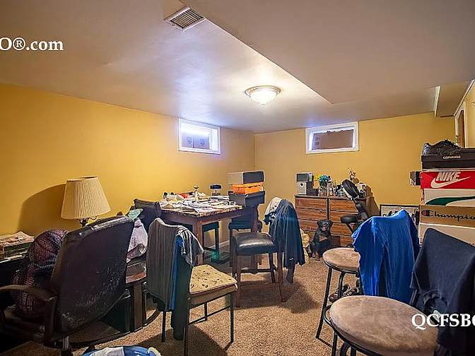 Holly's room