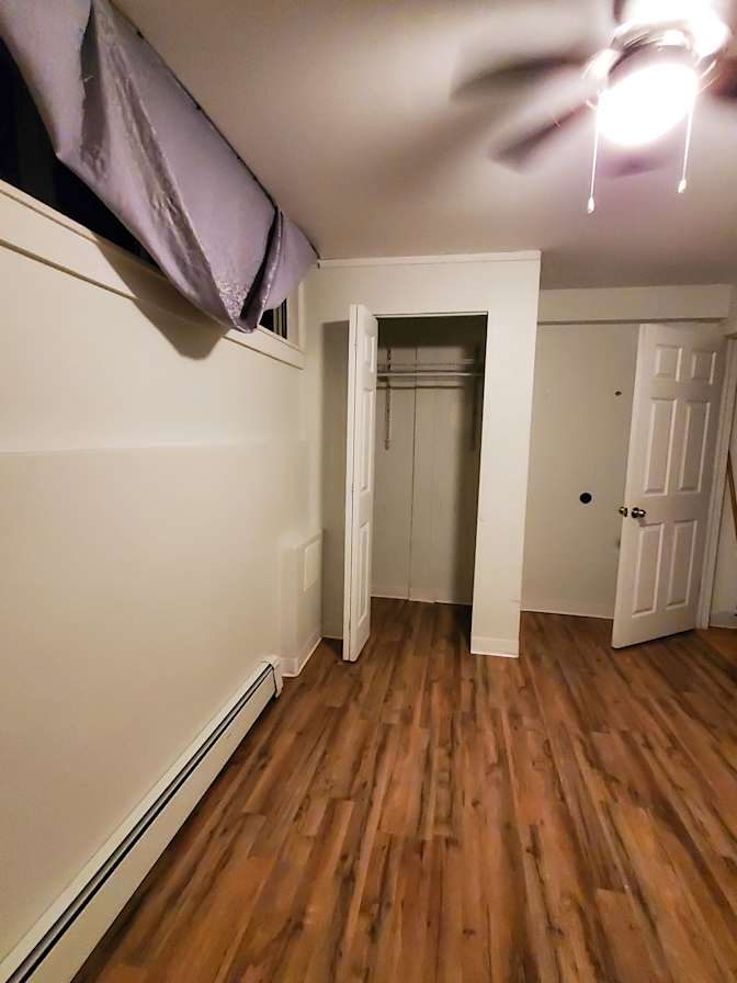 Pola's room