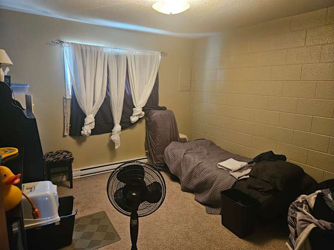 Craig's room