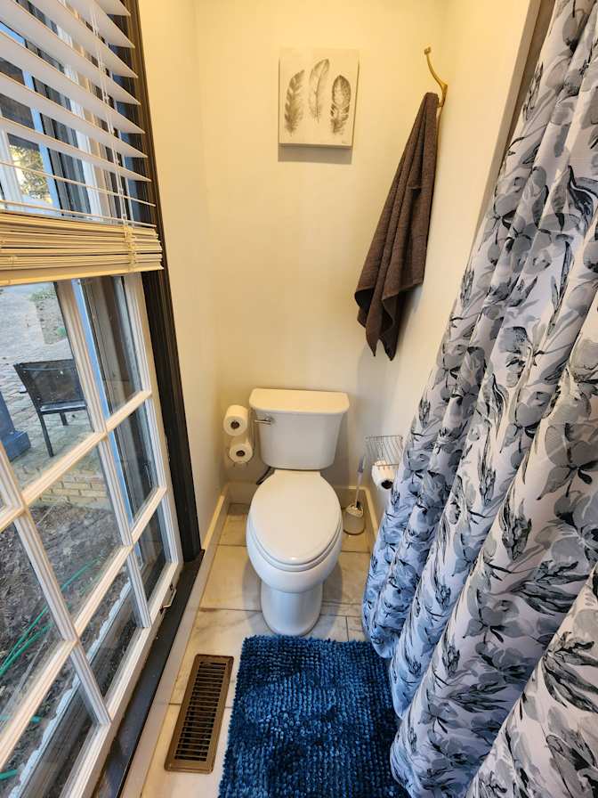 CL&C Property Management and Consulting's room