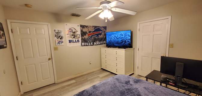 Veronica's room