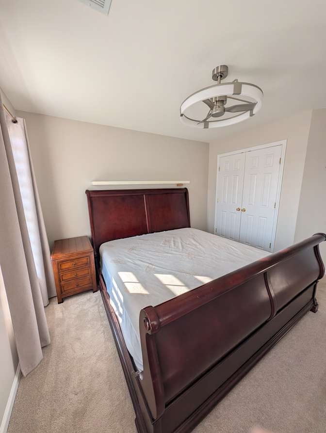 Erik's room