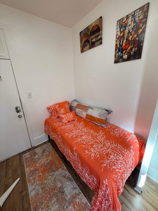 Ike's room