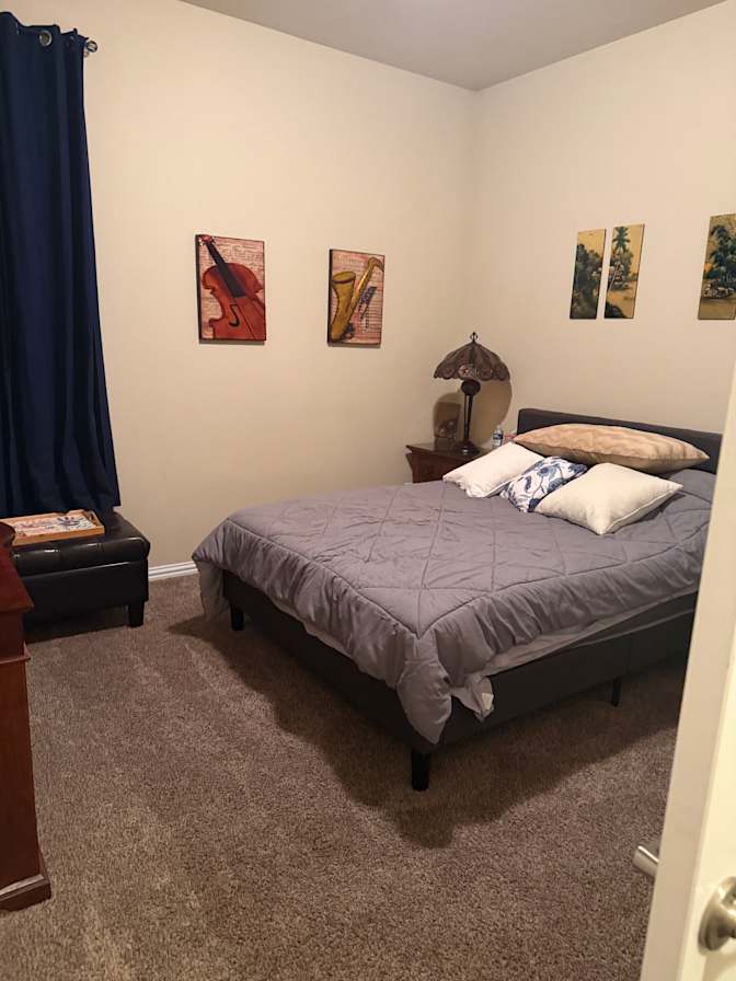 George Almeida's room