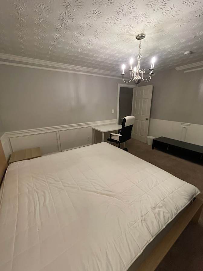 Faran's room