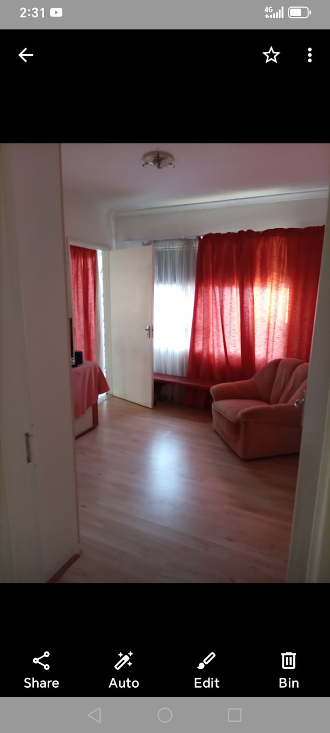 RE's room