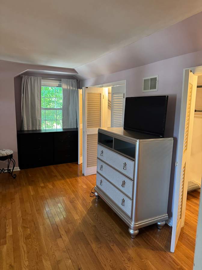 Katherin's room