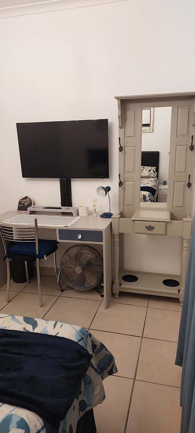 CJ Northern Paarl's room